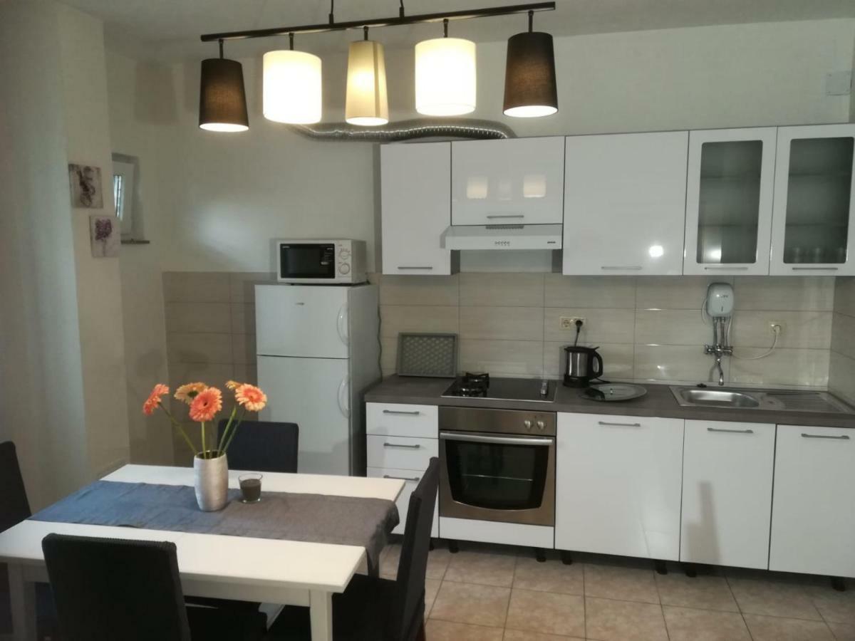 Filip 2 Hotel Biograd Na Moru Luaran gambar